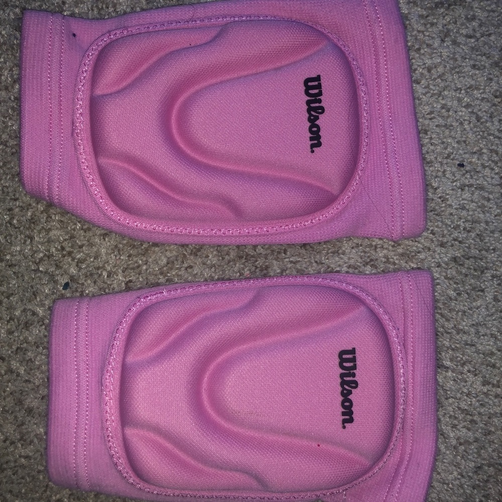 Wilson knee pads